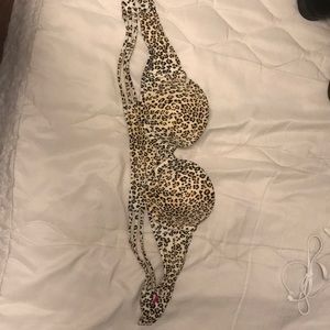 Victoria Secret push up bikini size 34b
